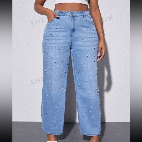 Pearl Jeans - Picture 1 of 4